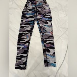 Pixie Lane Women's camo multi colored leggings